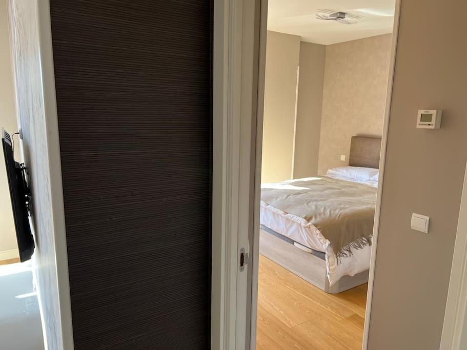 Relajate Despues De Patear Madrid Apartment Exterior photo